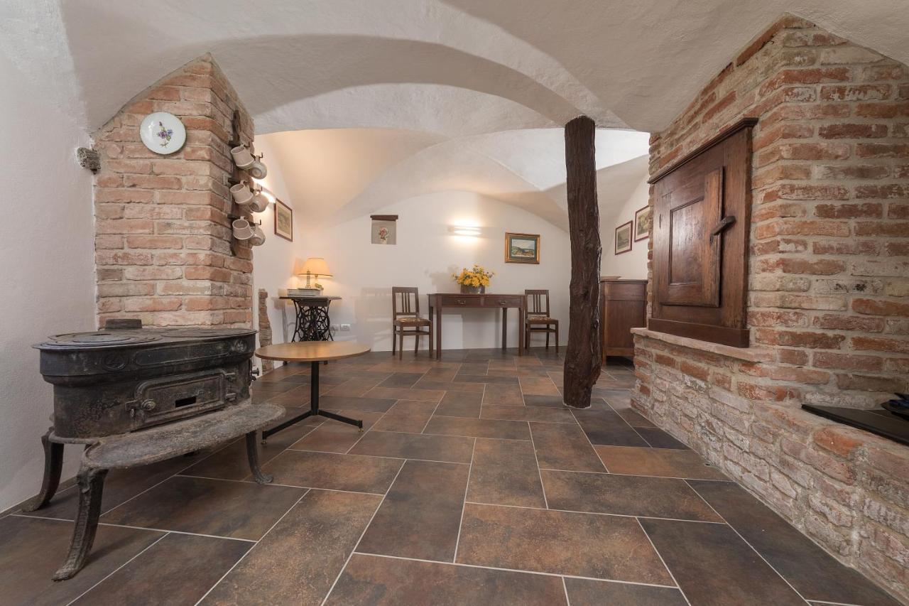 Le Case Di Angelina - Langhe Loft & Suites Farigliano Exterior photo